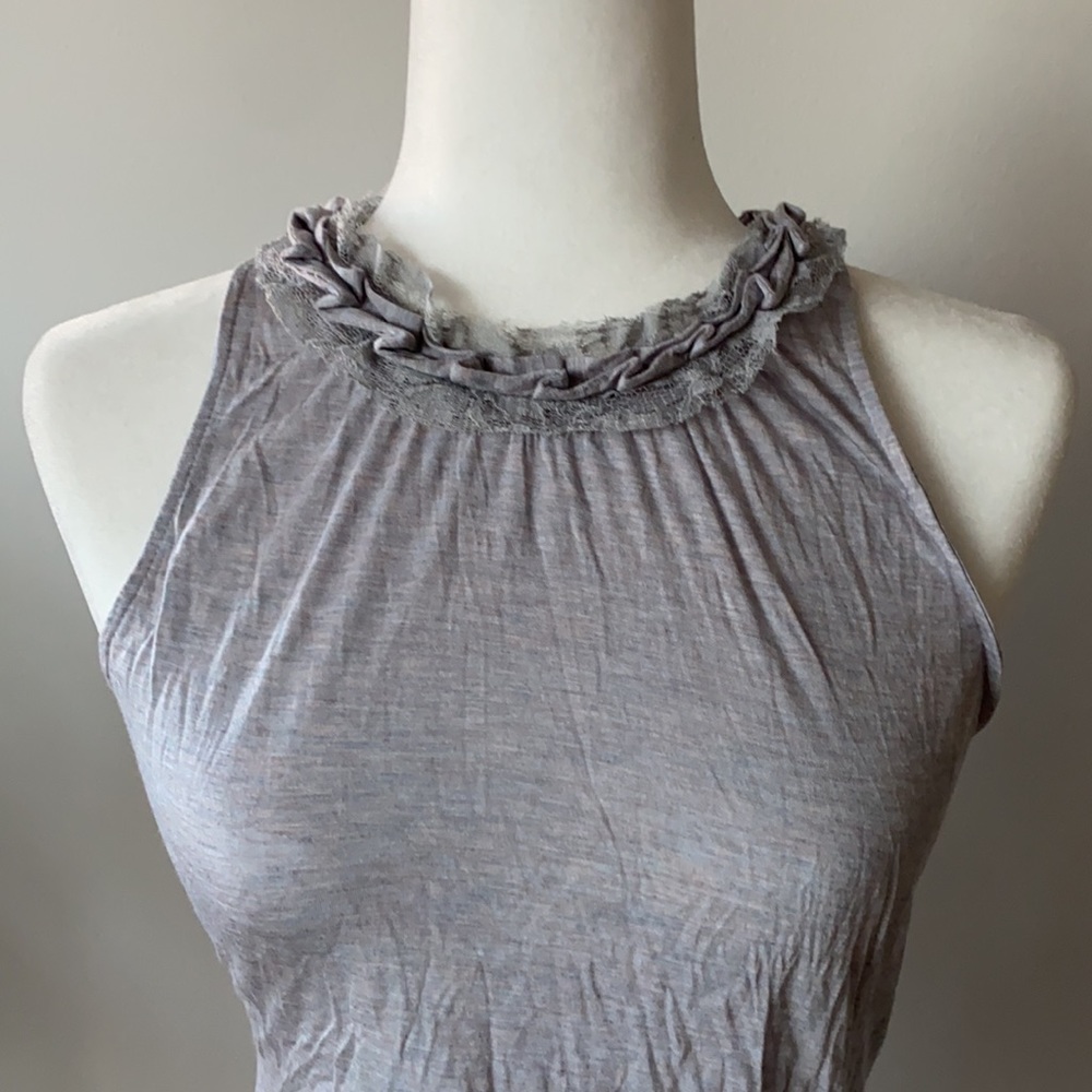 Banana Republic Ruffle Tank - Picture 1 of 9